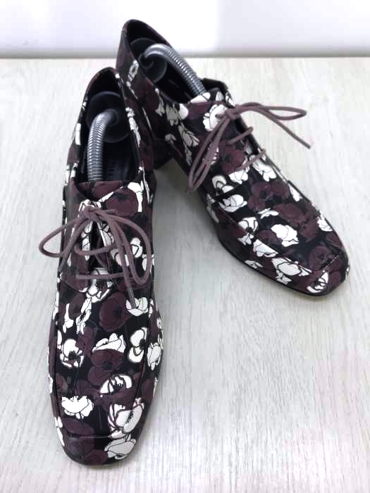 CHARLES & KEITH（チャールズキース） 花柄ヒールシューズ レディース シューズ