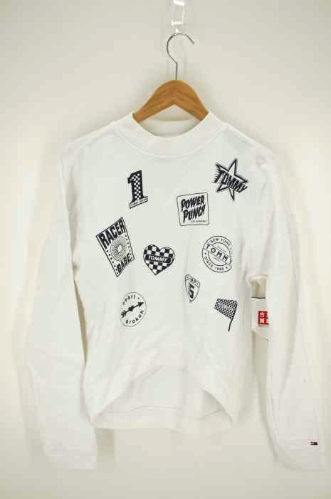 tommy jeans（トミージーンズ） High Neck Badge Sweatshirt レディース トップス