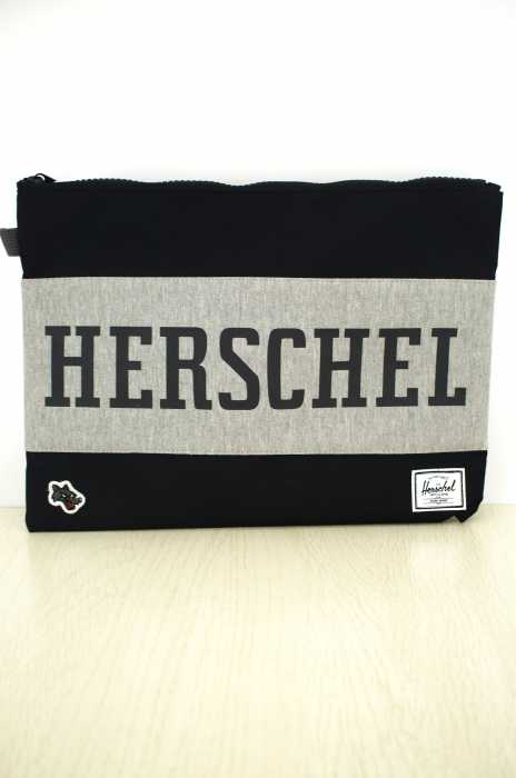 HERSCHEL (ハーシェル) ロゴプリント入りクラッチバッグ メンズ バッグ