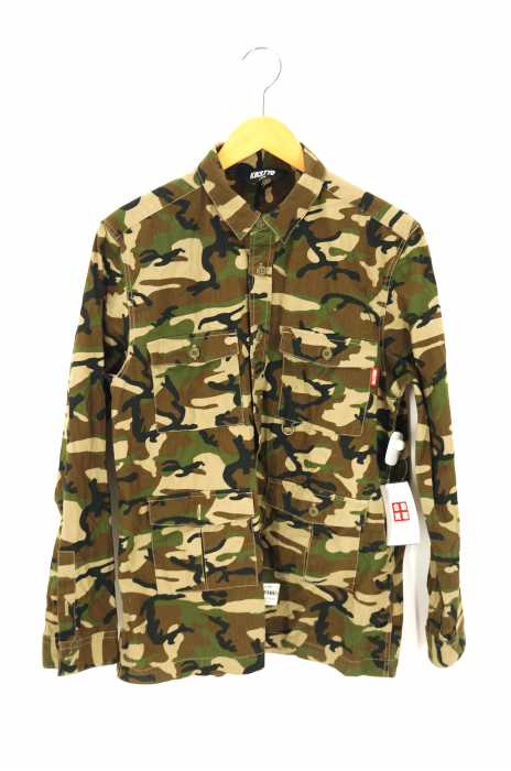 KIKS TYO(キックスティーワイオー) カモ柄ボタンシャツ メンズ トップス