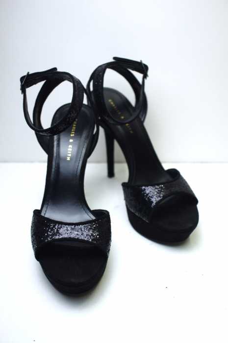 CHARLES & KEITH （チャールズ アンド キース） ストラップサンダル レディース シューズ