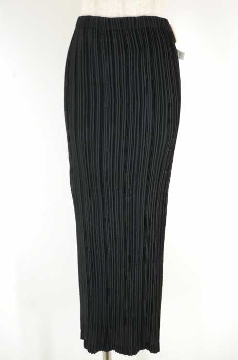 ISSEY MIYAKE (イッセイミヤケ) プリーツスカート レディース スカート