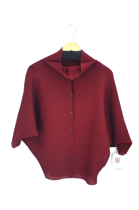 ISSEY MIYAKE me(イッセイミヤケミー) DOLMAN STRETCH PLEATS レディース トップス