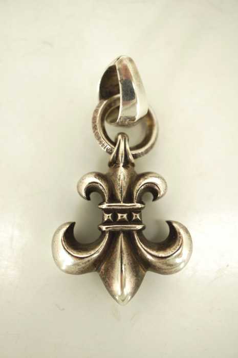 CHROME HEARTS（クロムハーツ） BSフレア Wベイル ペンダントネックレストップ メンズ アクセサリー