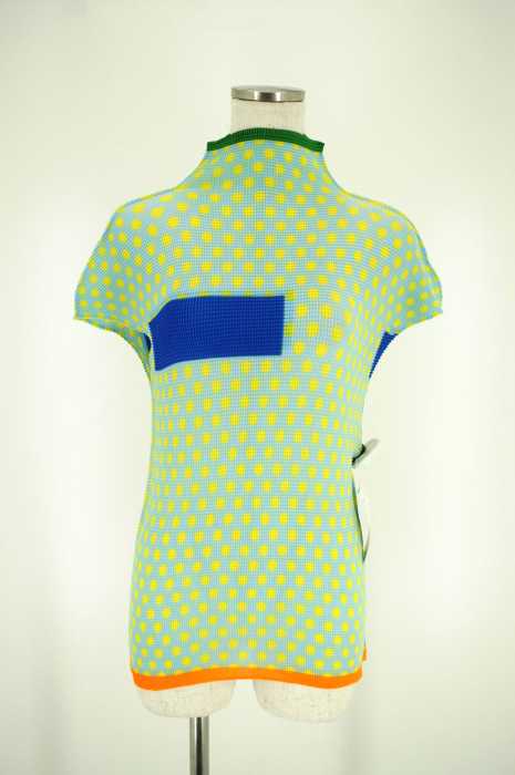 me ISSEY MIYAKE （ミー イッセイミヤケ） マルチカラーカットソー レディース トップス