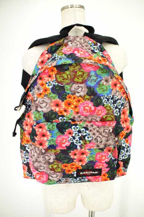 EASTPAK （イーストパック） 花柄バックパック　リュック レディース バッグ