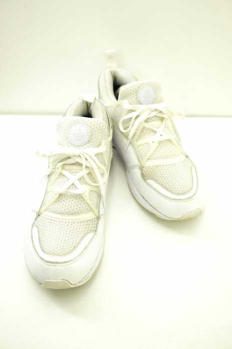 NIKE （ナイキ） AIR HUARACHE LIGHT　スニーカー メンズ シューズ