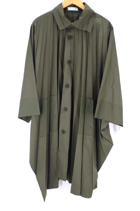 ISSEY MIYAKE me（イッセイミヤケミー） LUNA PLEATS COAT レディース アウター
