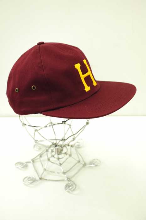 HUF (ハフ) 刺繍ベースボールキャップ メンズ 帽子