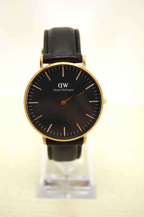 Daniel Wellington（ダニエルウェリントン） CLASSIC BLACK メンズ 腕時計