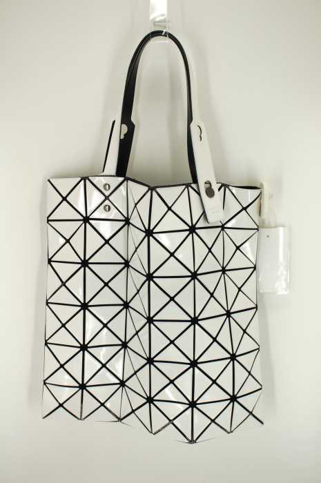 BAO BAO ISSEY MIYAKE （バオバオイッセイミヤケ） パネルトートバッグ メンズ バッグ