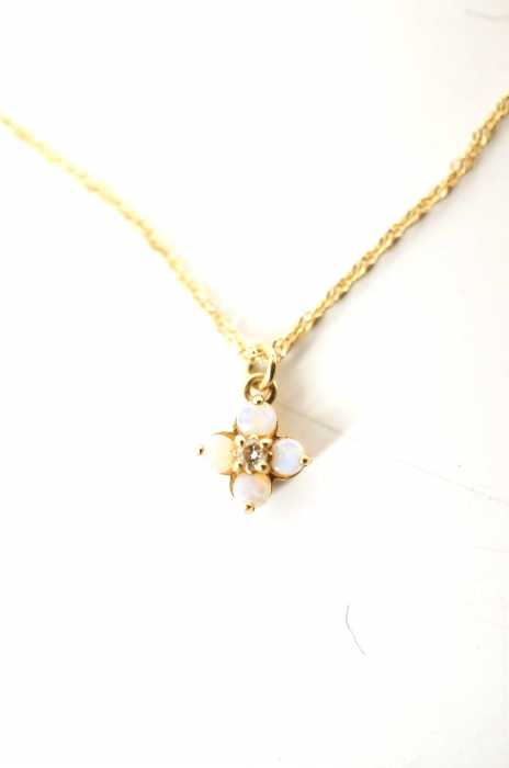 AGATE （アガット） A411632 フレイルシリーズ K10ネックレス DIA0.01ct+Opalペンダントトップ レディース アクセサリー