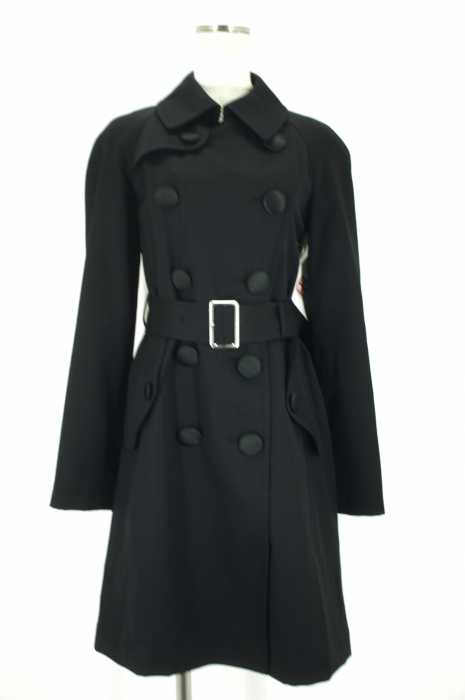 H&M × COMME des GARCONS (エイチアンドエム × コムデギャルソン) サテンボタン レディース アウター