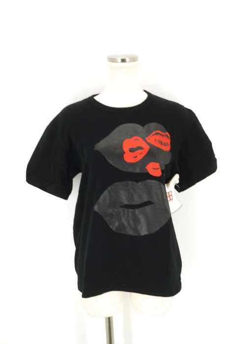 BLACK COMME des GARCONS （ブラックコムデギャルソン） AD2015 リッププリントTシャツ レディース トップス