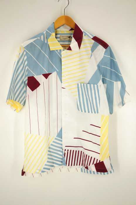 MAISON KITSUNE（メゾンキツネ） ALL-OVER PATCHED STRIPES SHIRT メンズ トップス