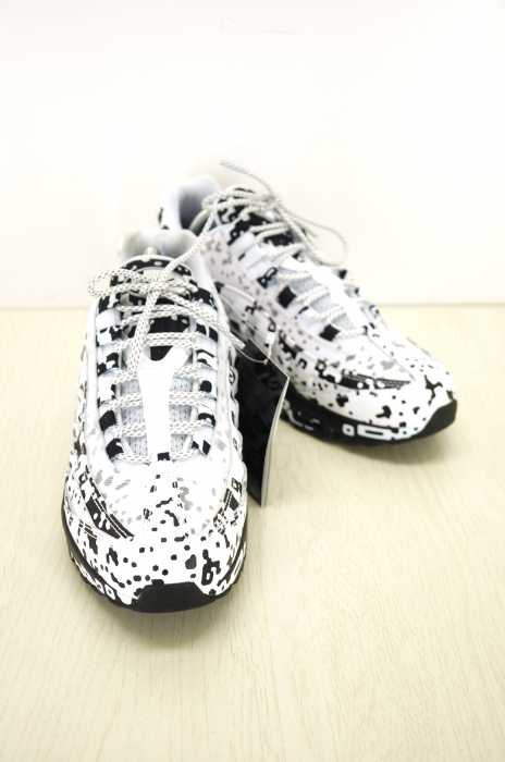 NIKE × C.E(ナイキ シーイー) AIR MAX 95 メンズ シューズ
