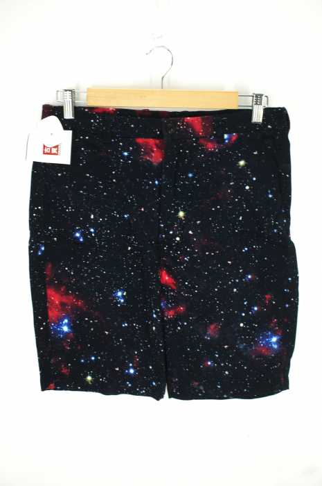 public eyes （パブリックアイズ） 宇宙柄ハーフパンツ メンズ パンツ