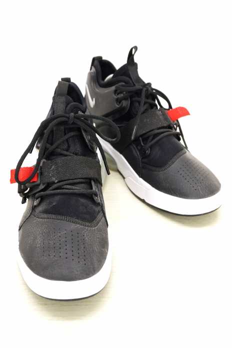 NIKE （ナイキ） AIR FORCE 270 METALLIC SILVER メンズ シューズ