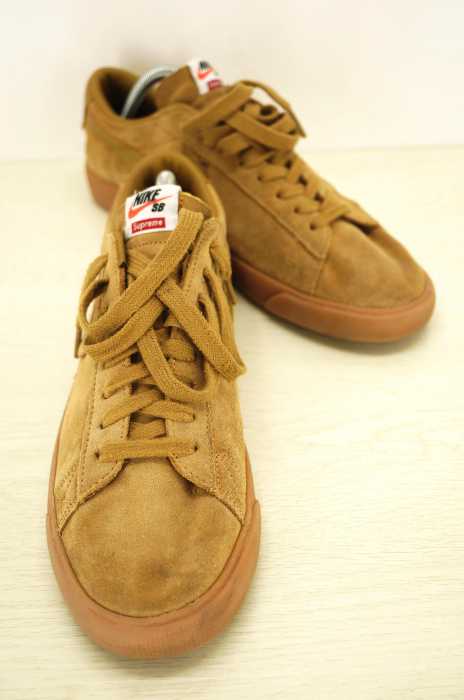 Supreme×NIKESB（シュプリームナイキエスビー） BLAZER LOW GT QS ローカットスニーカー メンズ シューズ