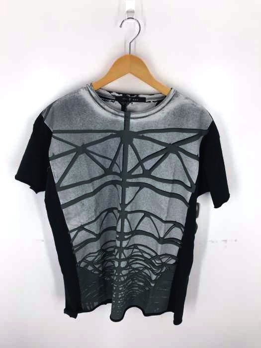NO ID.BLACK（ノーアイディー ブラック） C天竺SteelプリントBIG-T Tシャツ メンズ トップス