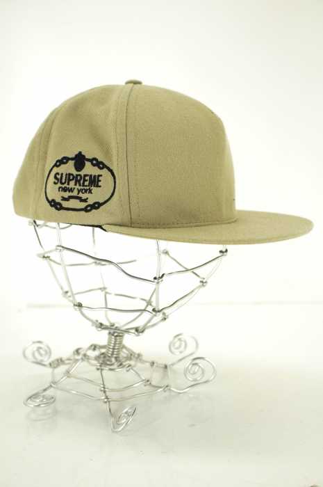 Supreme （シュプリーム） 刺繍スナップバックキャップ メンズ 帽子