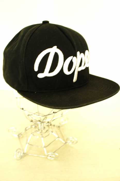 Stampd' LA (スタンプドエルエー) DOPE 刺繍キャップ メンズ 帽子