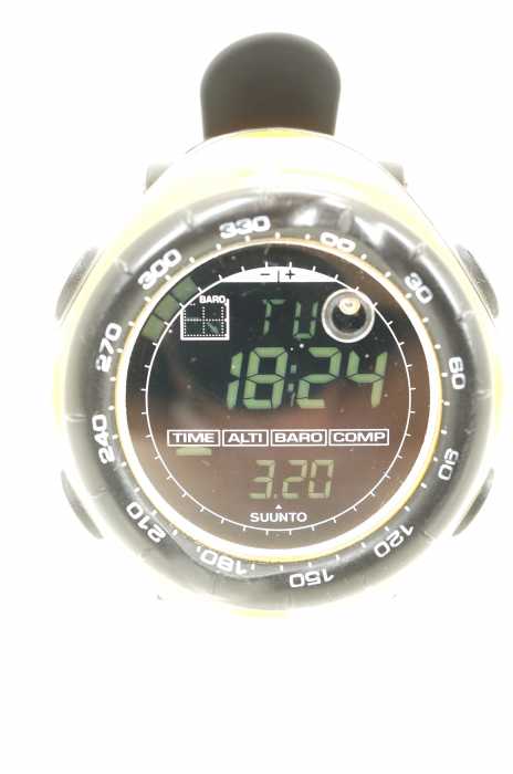 SUUNTO （スント） VECTOR　デジタルウォッチ メンズ 腕時計