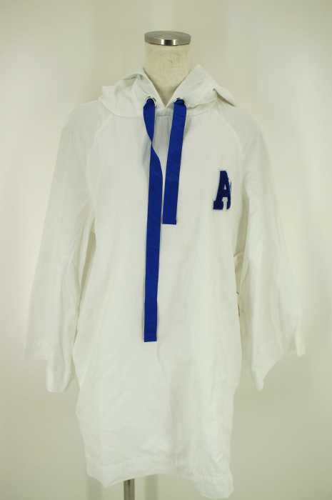 ZARA trafaluc （） ワッペン付フードプルオーバー レディース トップス