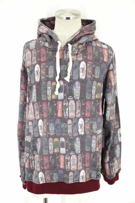 NINE MICROPHONES （ナイン マイクロフォンズ） 9MC SK8 PATTERNED PARKA 総柄パーカー メンズ トップス