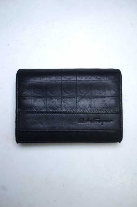 Salvatore Ferragamo (サルヴァトーレフェラガモ) レザーカードケース メンズ ファッション雑貨