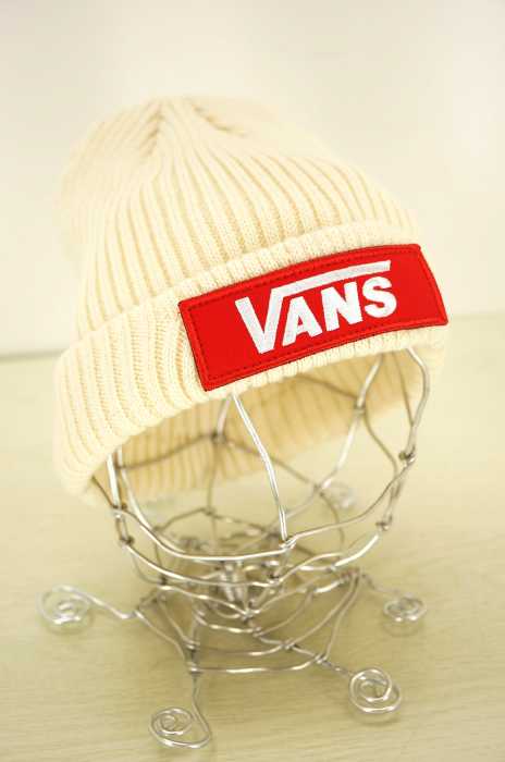 VANS（バンズ ） ボックスロゴ ニットキャプ ビーニー ニット帽 メンズ 帽子