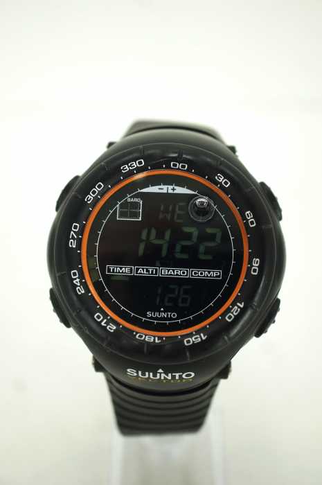 SUUNTO（スント） VECTOR BLACK 腕時計 メンズ ファッション雑貨