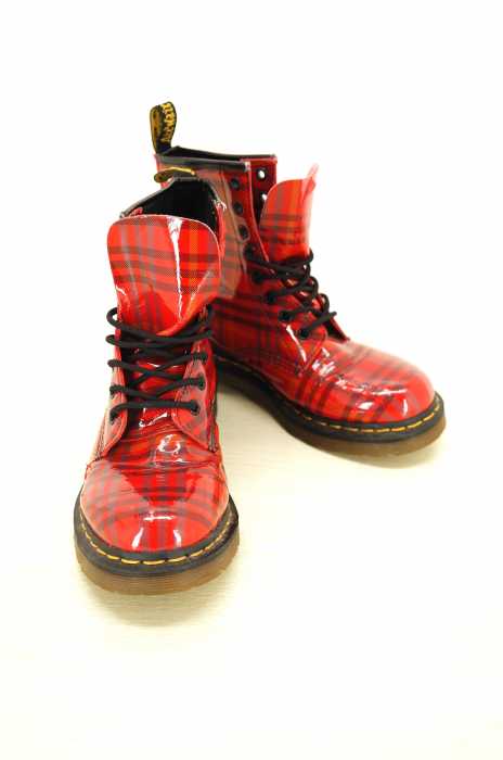 ドクターマーチン 8ホール チェック 柄 ブーツ dr martens ドクターマーチン8ホールチェック柄ブーツ 新品