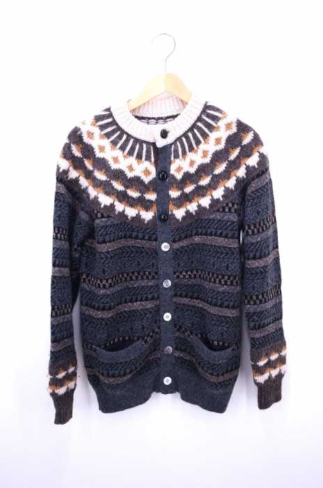 Sacai（サカイ） クルミボタンノルディックカーディガン メンズ トップス