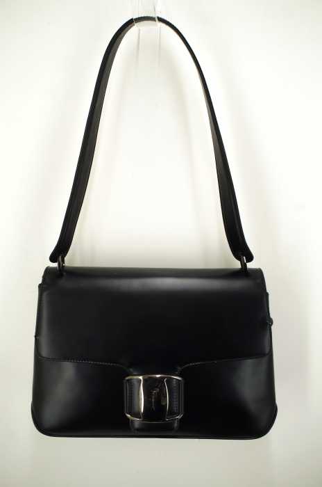 Salvatore Ferragamo （サルヴァトーレフェラガモ） ヴァラ金具 ワンショルダーバッグ レディース バッグ