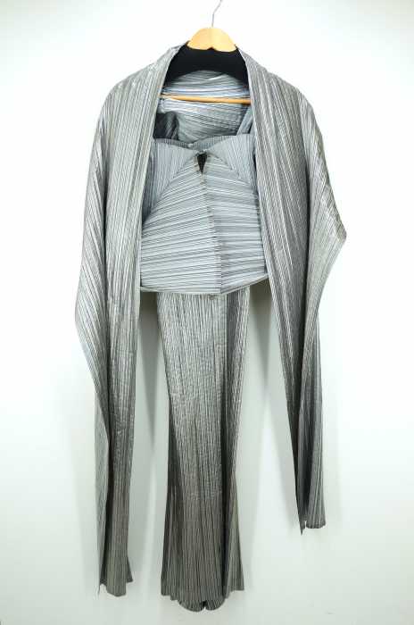 ISSEY MIYAKE（イッセイミヤケ） プリーツデザイン イブニングドレス レディース ワンピース