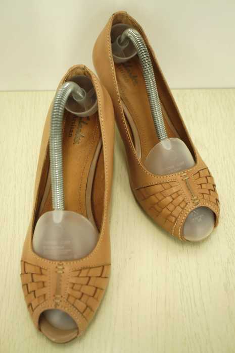 Clarks Artisan(クラークス アルチザン) オープントゥレザーパンプス レディース シューズ