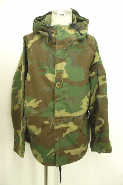 USED古着（ユーズドフルギ） カモ柄 フーデッド メンズ アウター