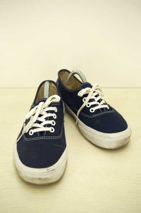 VANS （バンズ ） AUTHENTIC  オーセンティック レディース シューズ