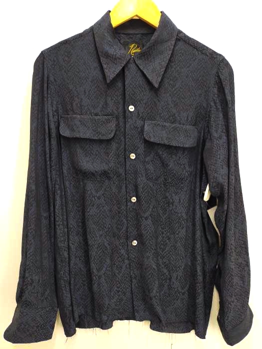 Needles（ニードルス） Cut-O ff Bottom Classic Shirt – Poly Sateen Jacquard パイソン柄カットオフ長袖オープンカラーシャツ メンズ トップス