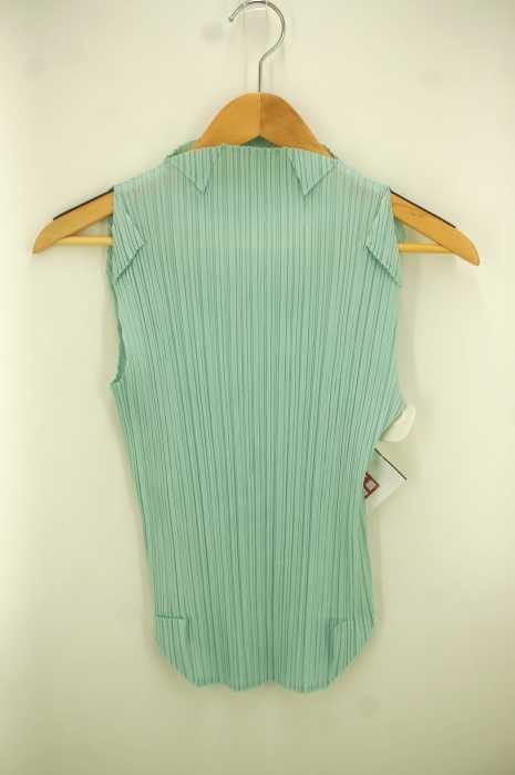 PLEATS PLEASE ISSEY MIYAKE（プリーツプリーズイッセイミヤケ） プリーツ レディース トップス