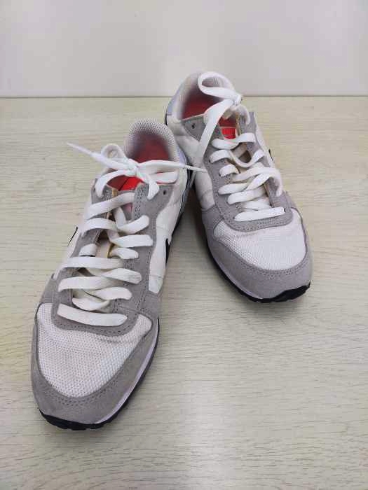 NIKE（ナイキ） WMNS GENICCO レディース シューズ