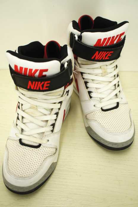 NIKE (ナイキ) Air Revolution Sky Hi スニーカー レディース シューズ
