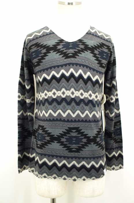 AZUL by moussy （アズールバイマウジー） FCTオルテガ柄VNプルオーバーニットセーター メンズ トップス