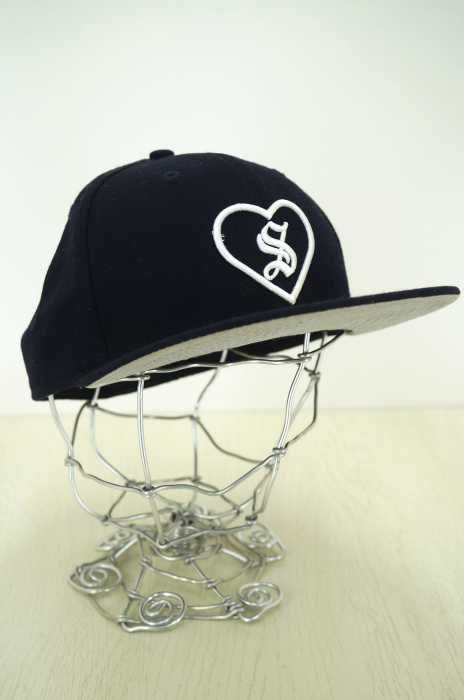 Supreme×NEW ERA(シュプリーム ニューエラ) Heart New Era Cap ハートロゴキャップ メンズ 帽子