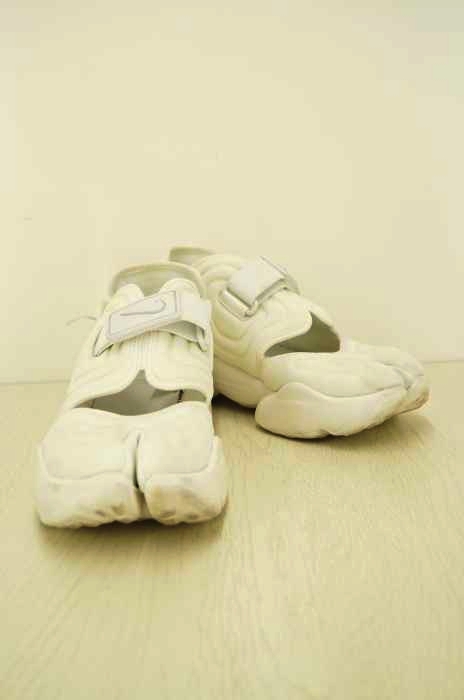 NIKE（ナイキ） アクアリフト AQUA RIFT レディース シューズ