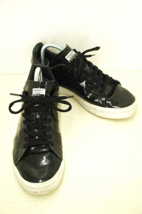 adidas （アディダス） STAN SMITH ヴァルカ パテントレザーローカットスニーカー メンズ シューズ