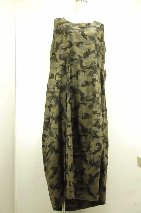 Planet moda （プラネット） イタリア製 ボタンデザイン レディース ワンピース