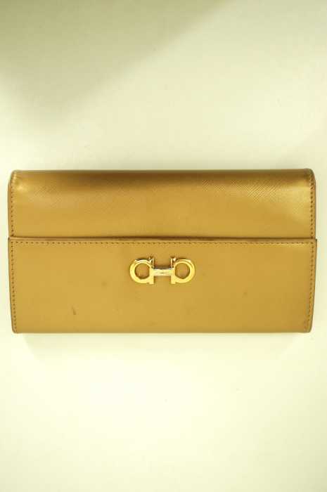 Salvatore Ferragamo （サルヴァトーレフェラガモ） 三つ折りロングウォレット レディース ファッション雑貨
