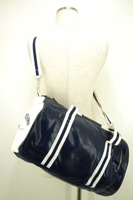 FRED PERRY （フレッドペリー） CLASSIC BARREL BAG　ボストンバッグ メンズ バッグ